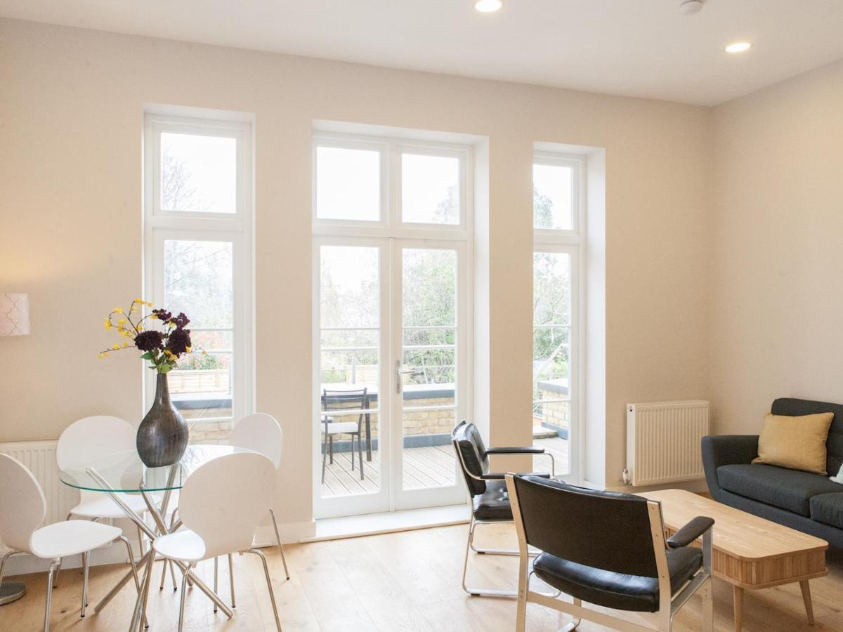 Pass The Keys - Spacious Flat With Private Sun Terrace In South East London Exterior photo