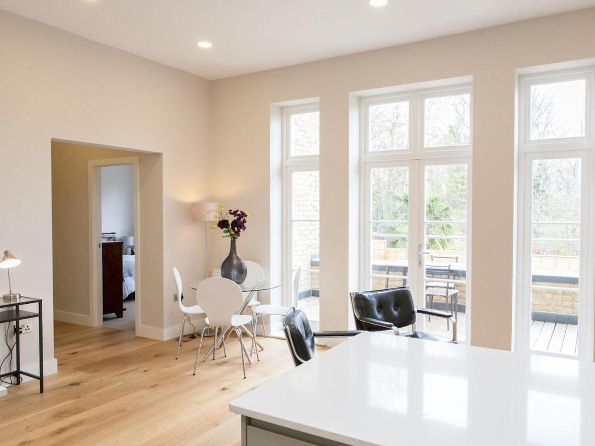 Pass The Keys - Spacious Flat With Private Sun Terrace In South East London Exterior photo
