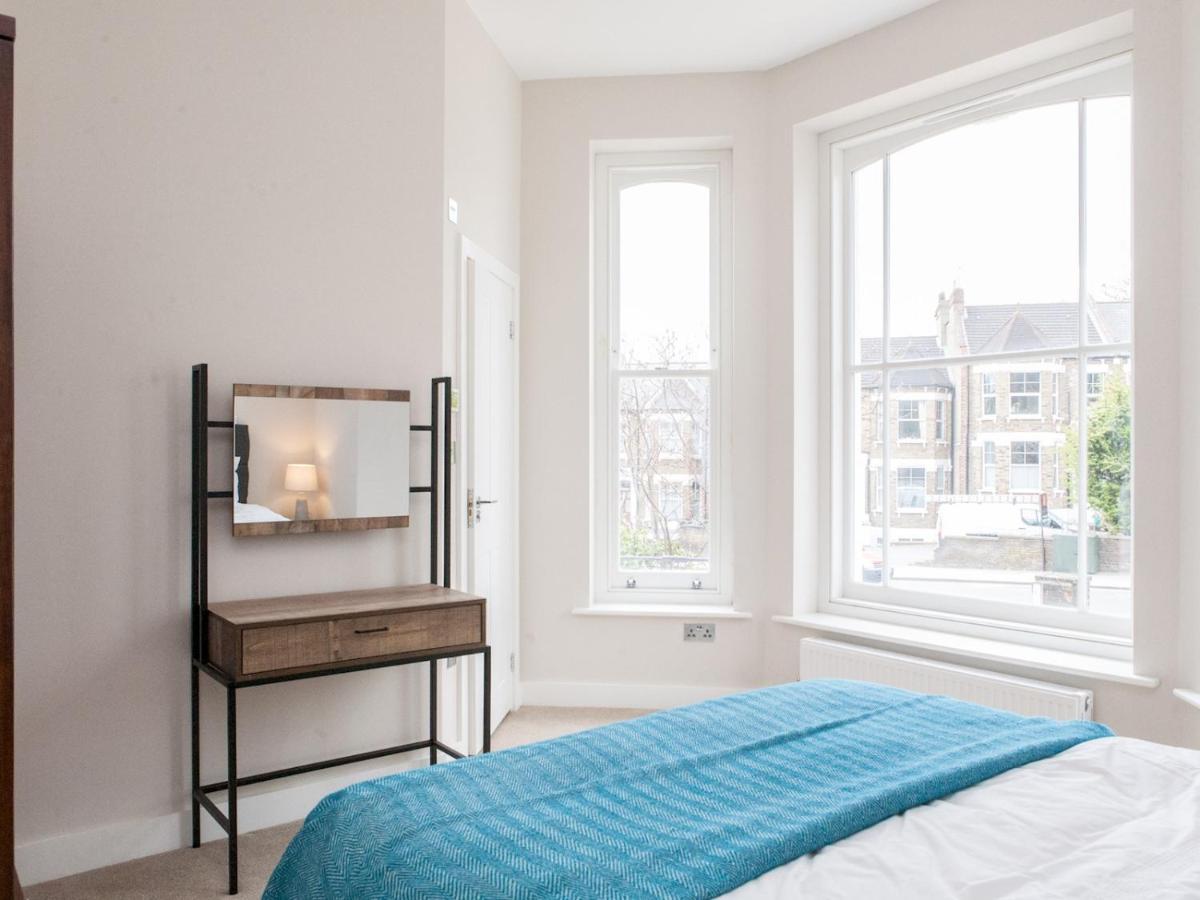 Pass The Keys - Spacious Flat With Private Sun Terrace In South East London Exterior photo